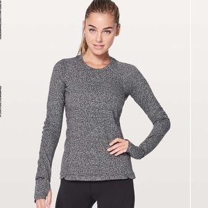 Lululemon Runderful Long Sleeve Rulu‎ Slim Fit Running Top Sz 4 Black White
